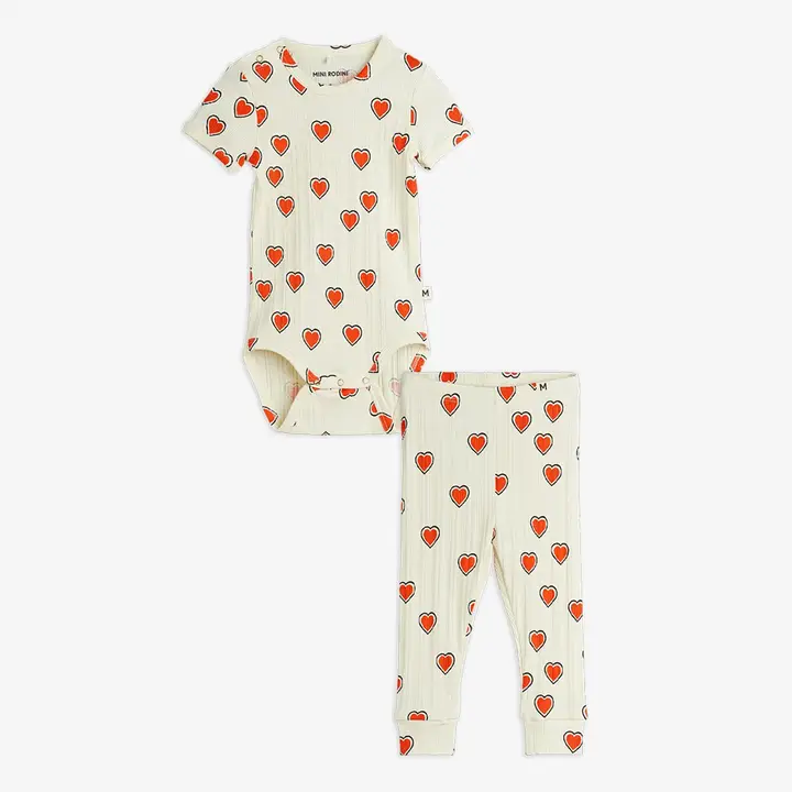 Outlined hearts baby set
