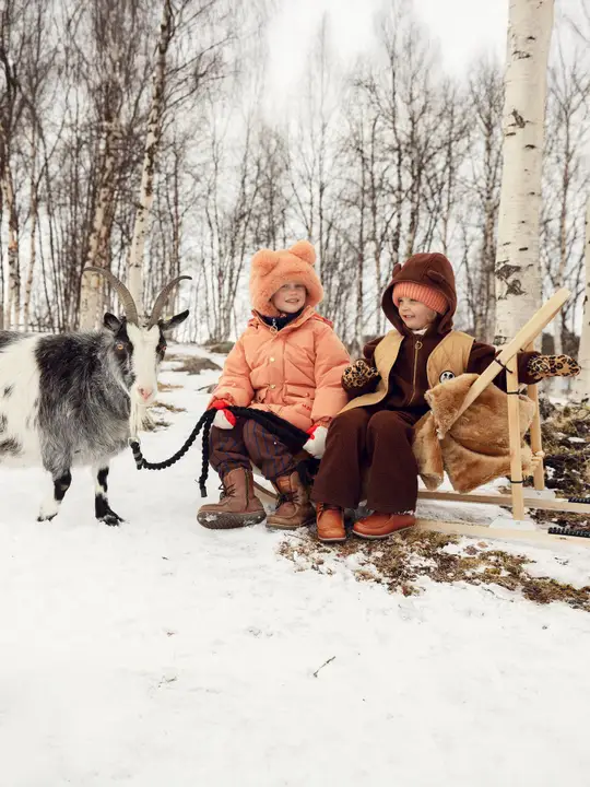 Bear pile trousers 4